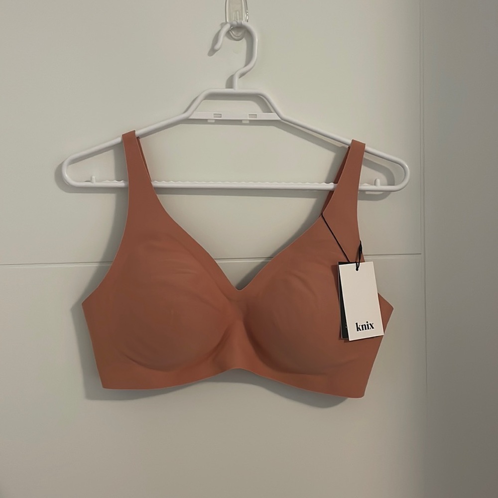 Knix Revolution Bra (size L+)